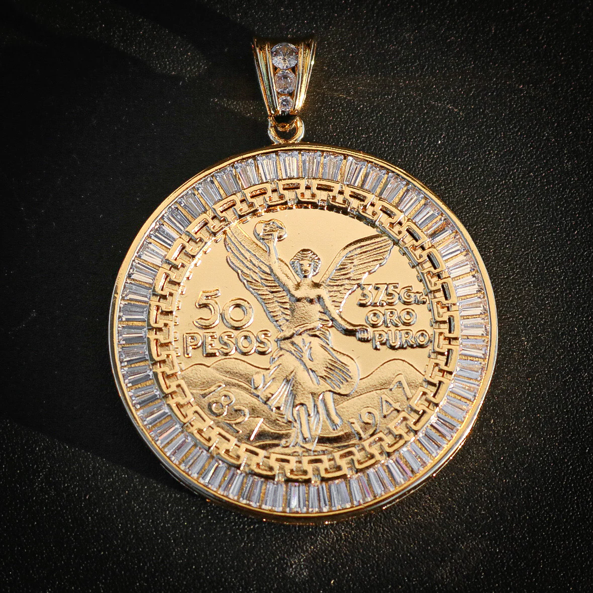 Baguette Diamond Centenario Pendant - Gold - Image 3